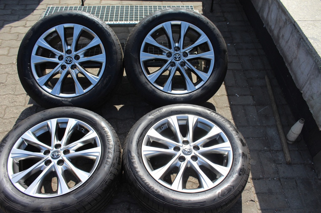 oryg toyota 18'' 5x114 et45 7,5j rav4 avensis tpms