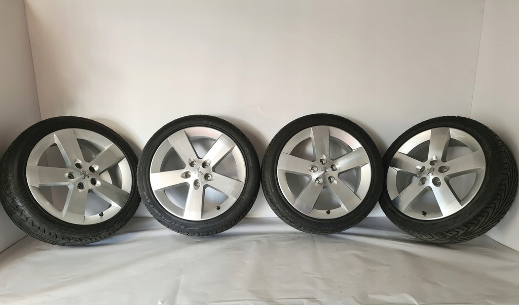 peugeot llantas de aluminio  ruedas 18" et46