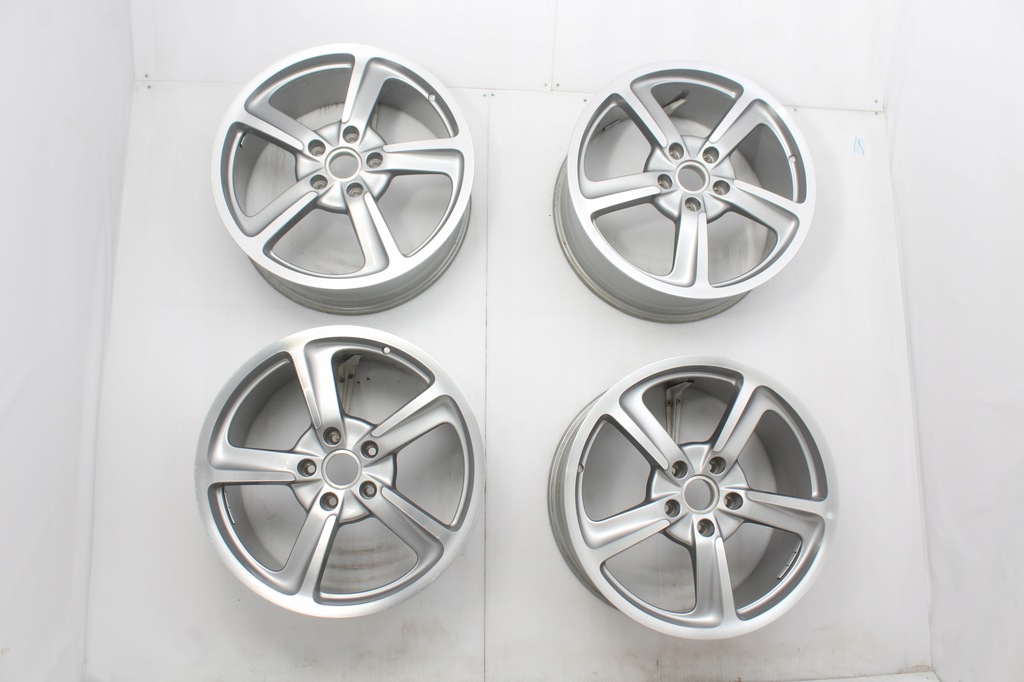 llantas de aluminio  5x130 20 et50 porsche sport