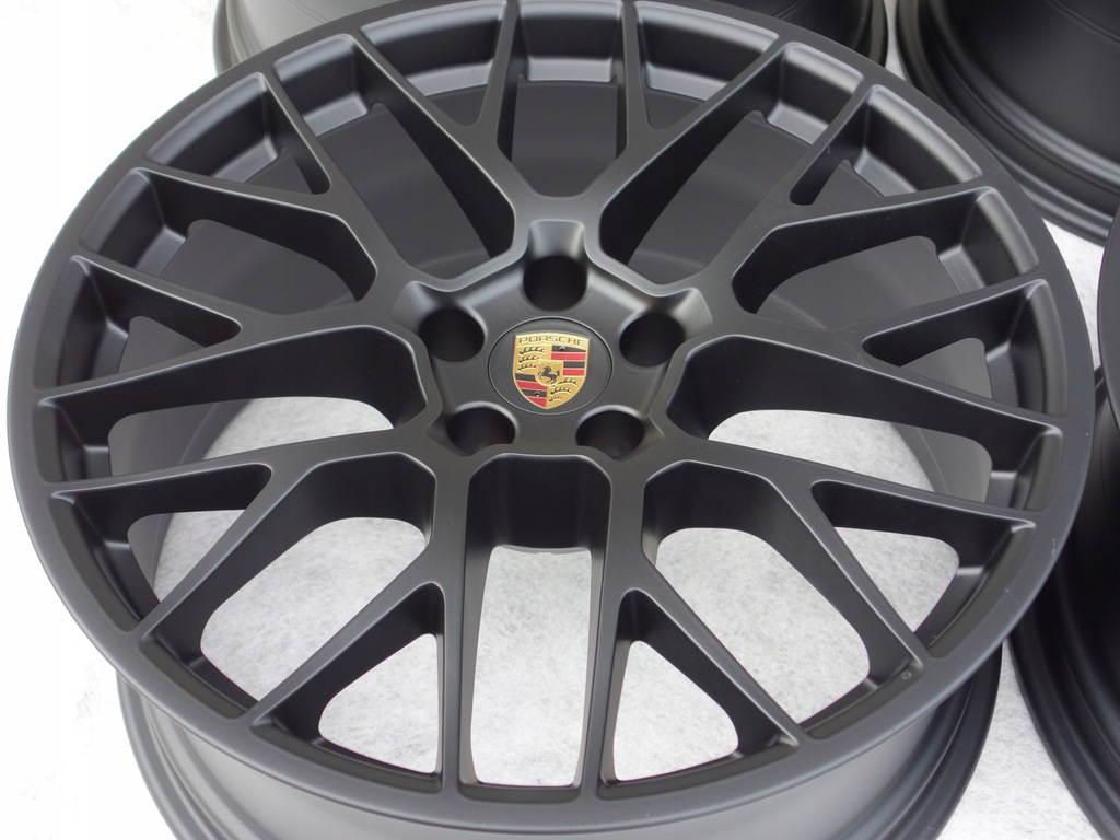 llantas porsche macan gts turbo rs spyder 20''