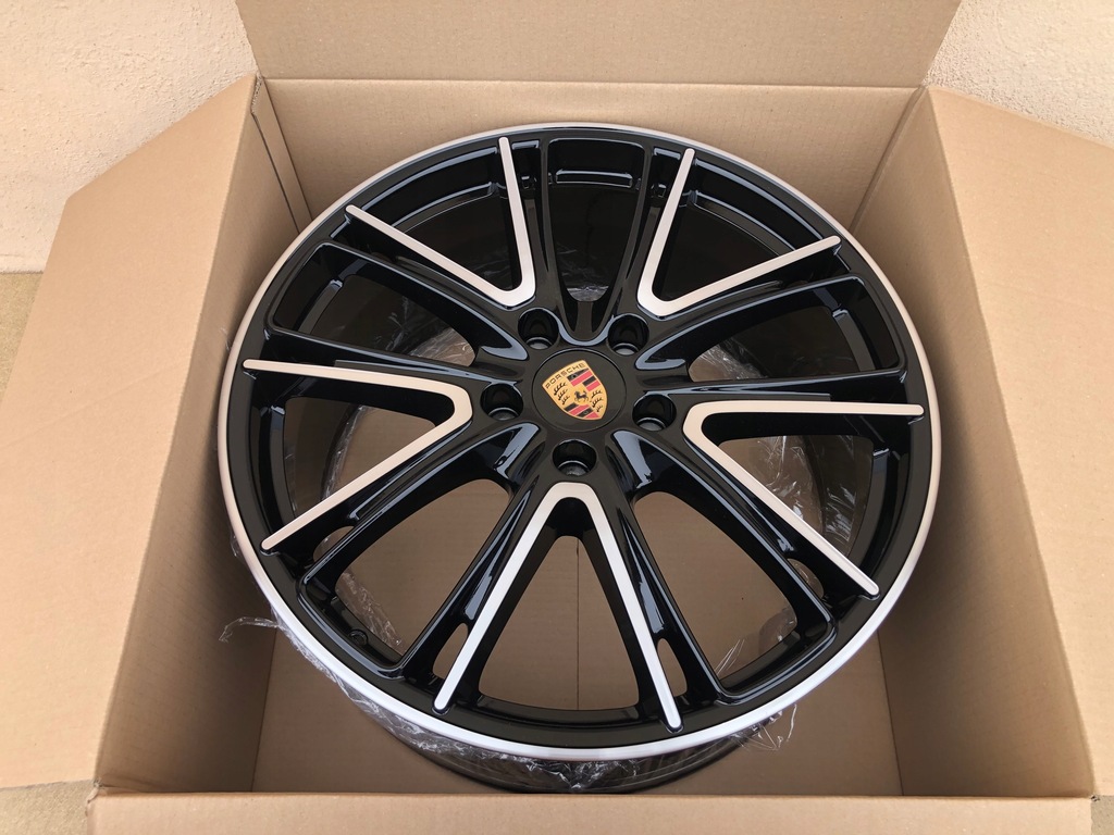 llanta delaentera porsche panamera 971 idealna