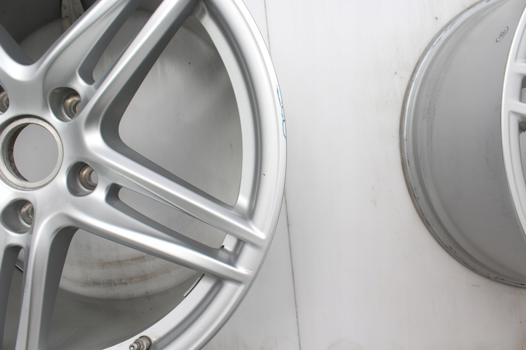 llantas de aluminio  5x130 19 et50 porsche carrera s