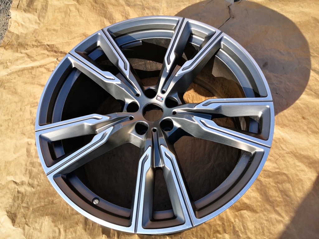 llanta bmw x5 x7 x6 8072003 10,5x22 et43 5x112