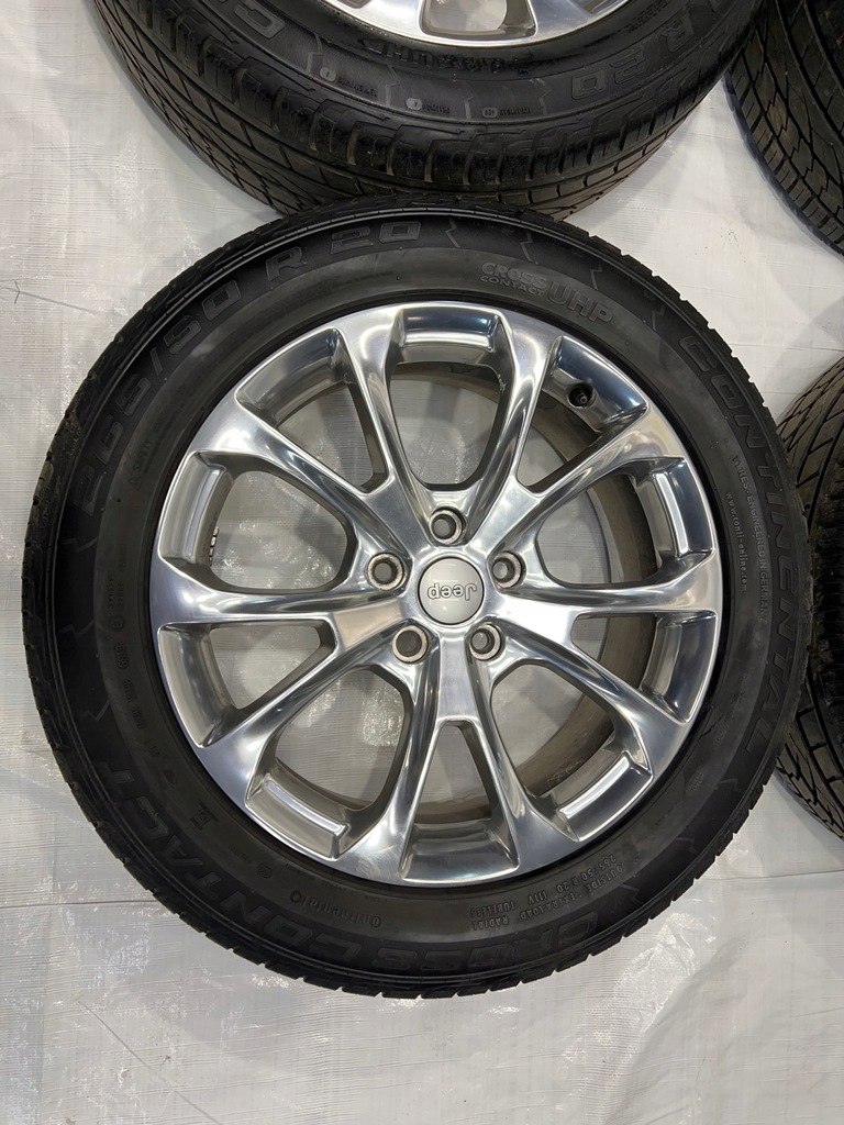 jeep grand cherokee wk2 lift llantas de aluminio 