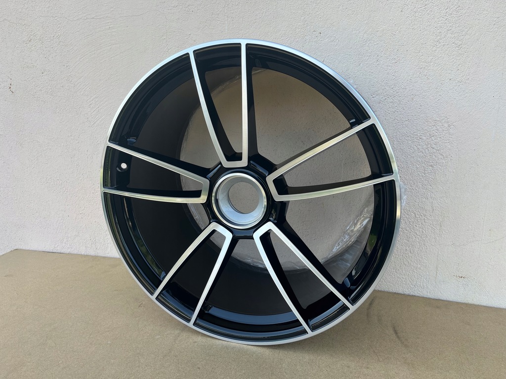 llanta porsche carrera 911 992601025 aa idealna