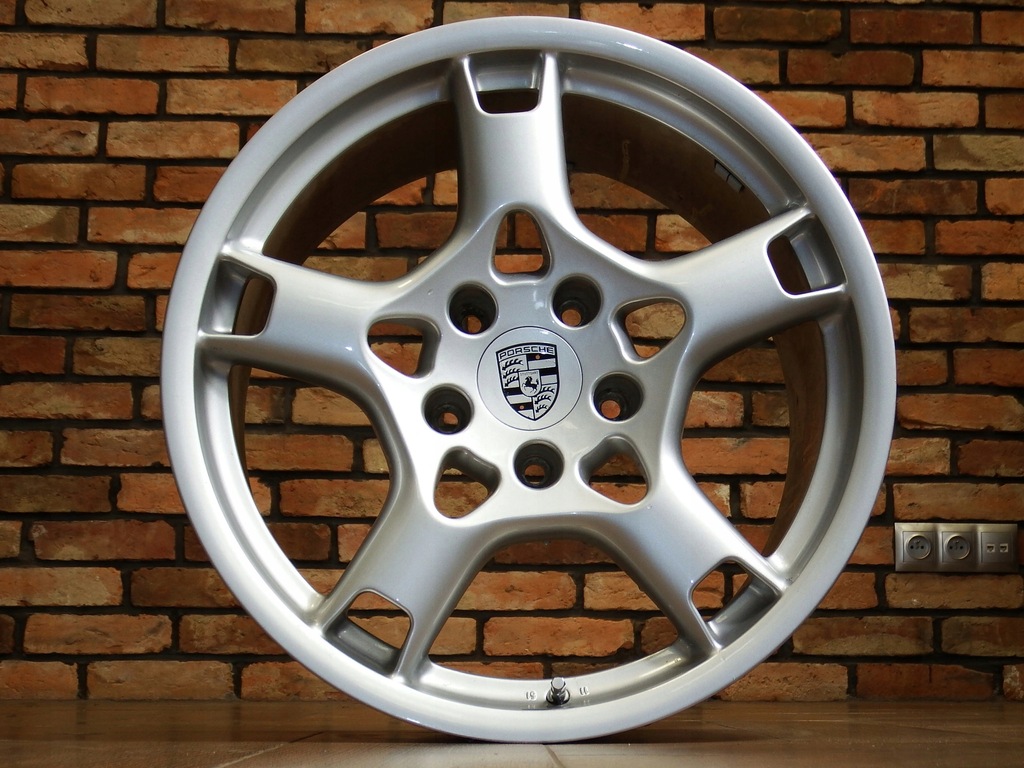 porsche 911 8x19 et57 11x19 et67 5x130 99736215600