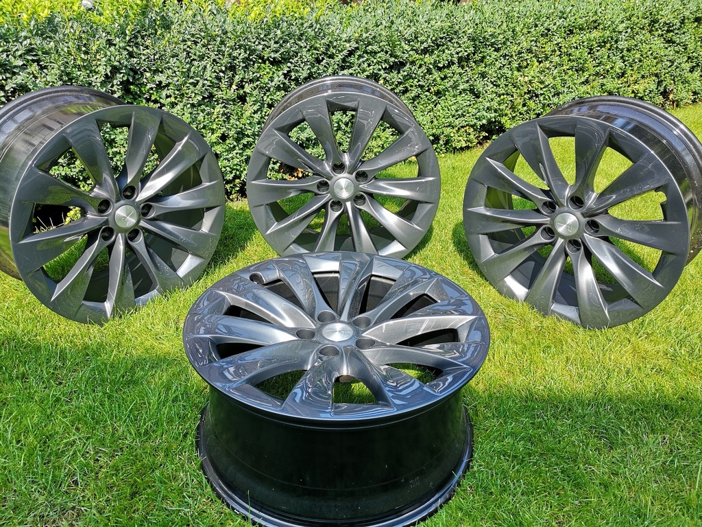 tesla model x aer0turbine 9x20 10x20 et35 1027244