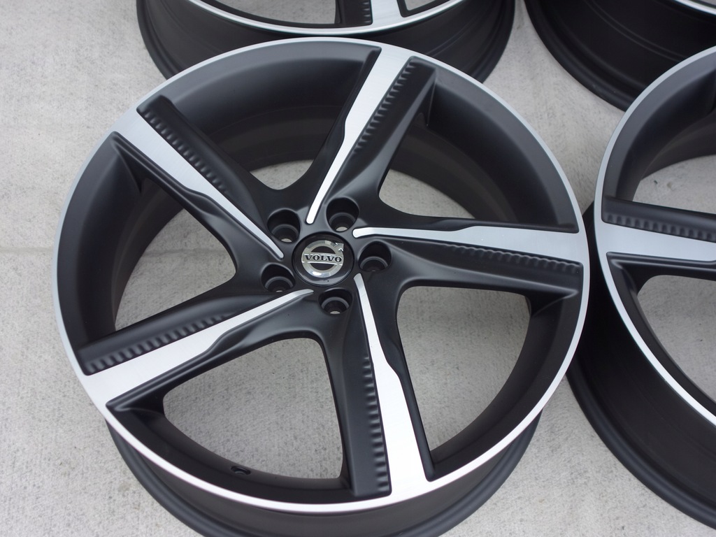 llantas volvo xc60 v60cc s60 v50 20'' r-designe