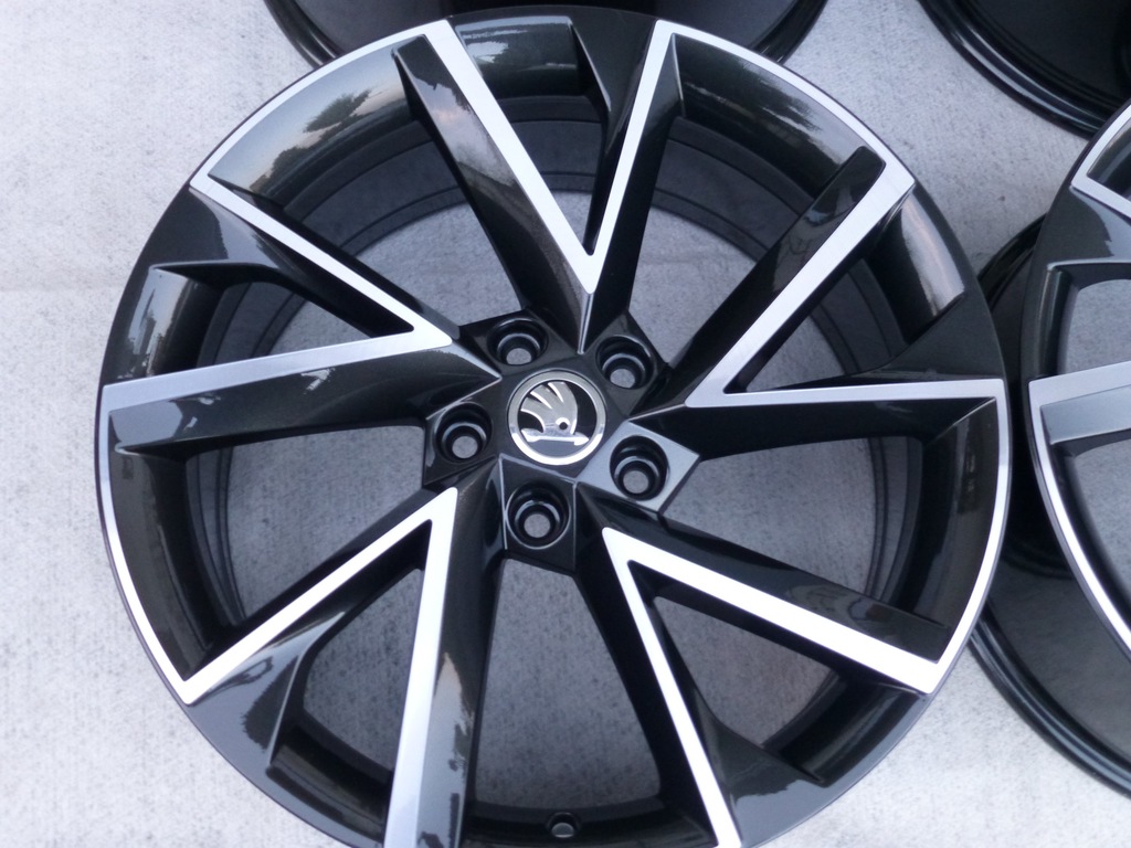 llantas skoda octavia rs superb kodiaq 19'' 3v0 oem