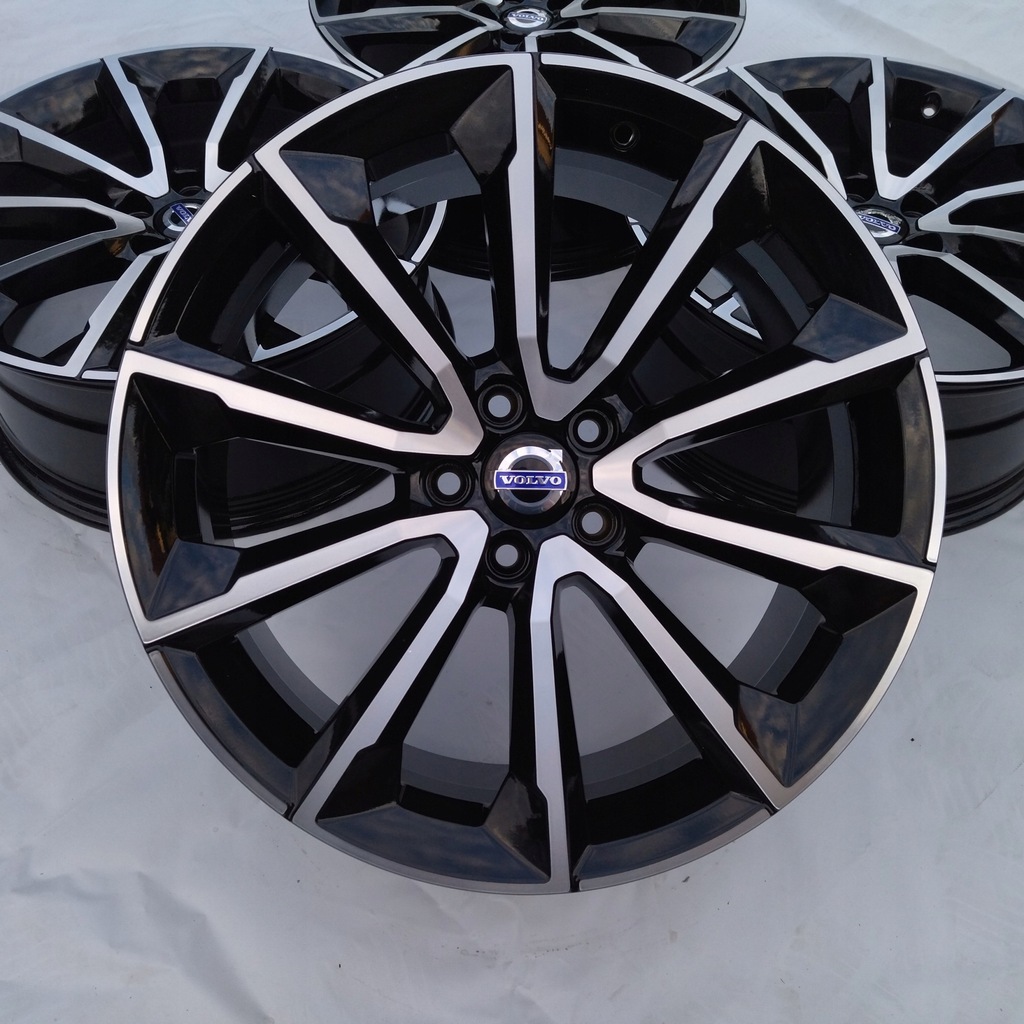 llantas volvo s60 v60 v90 8x19 et42 5x108 32143048