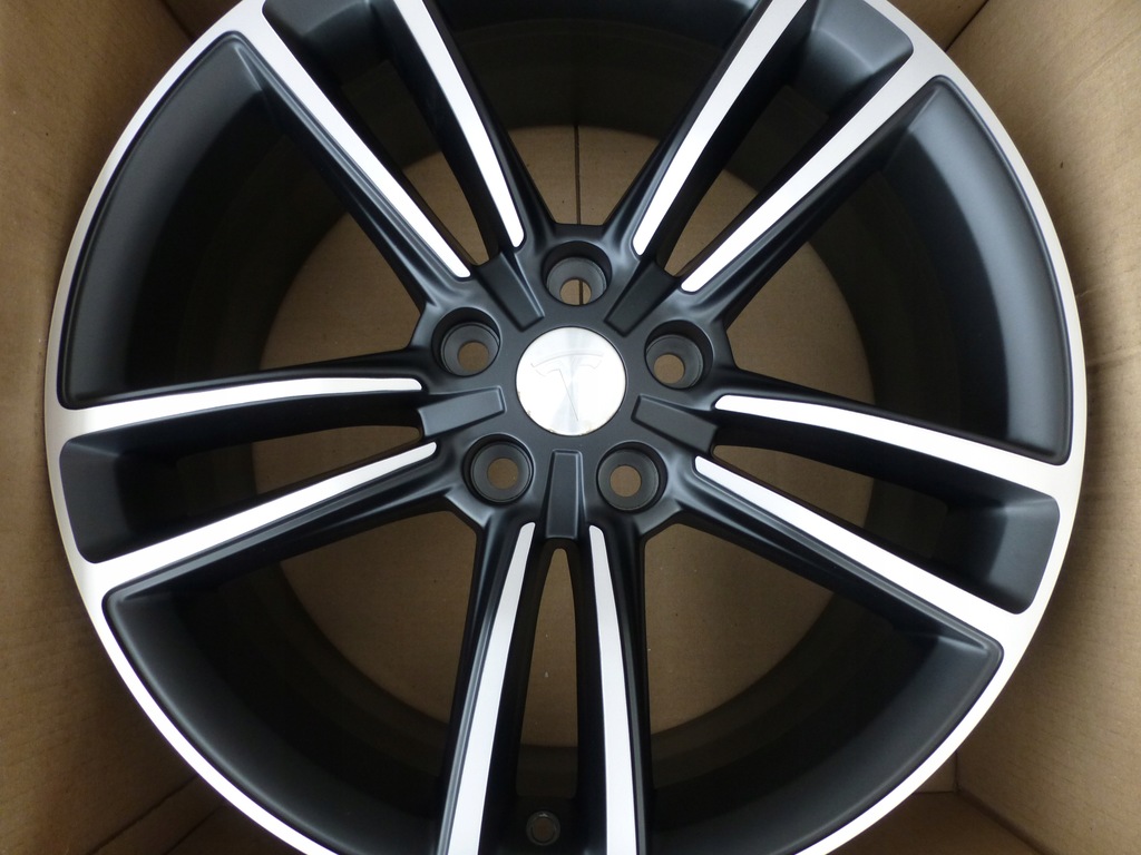 tesla 3 6007214-00d original blck mate 18''