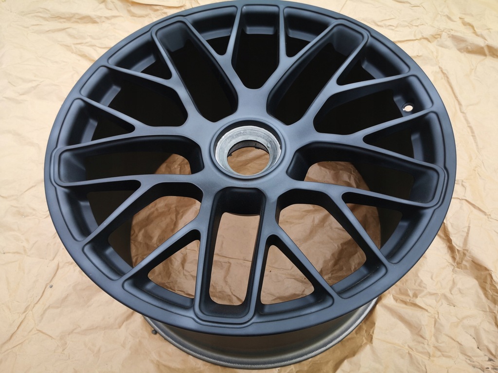 llanta porsche gts gt3 99130216735 11,5x20 et67