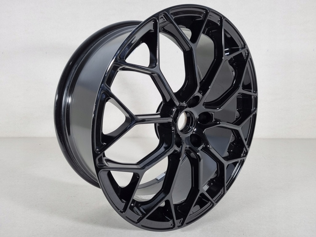 lamborghini huracan llanta 8,5x20 et42 delaentera wheel