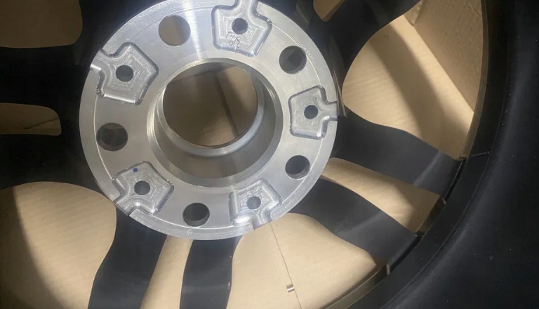 llanta llantas de aluminio tyl bmw m5 f85 m6 f86 36118073983