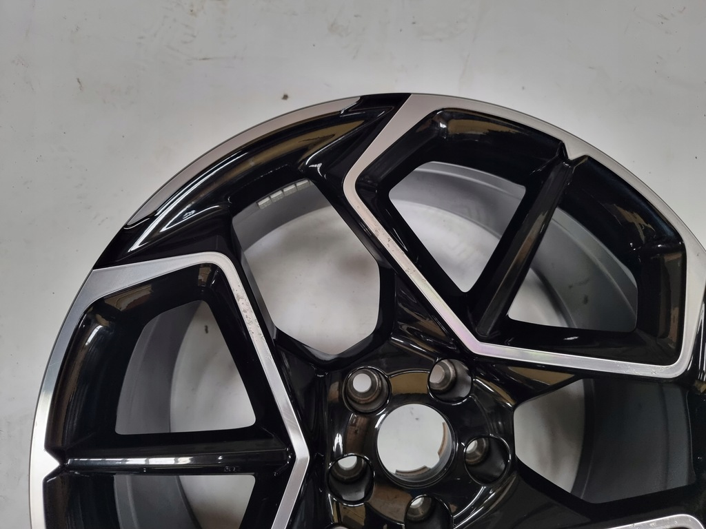 llanta  llanta de aluminio maserati mc20 delaentera 9x20et50 f77