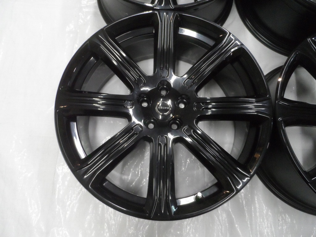 llantas volvo s90 v90 xc90 20 '' 31381534 negros