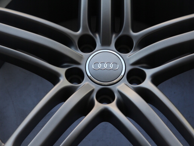 original audi tt 19 cal 8j0601025ak.(1a77)