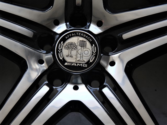original amg mercedes cla 18 a1764010402 m18.57