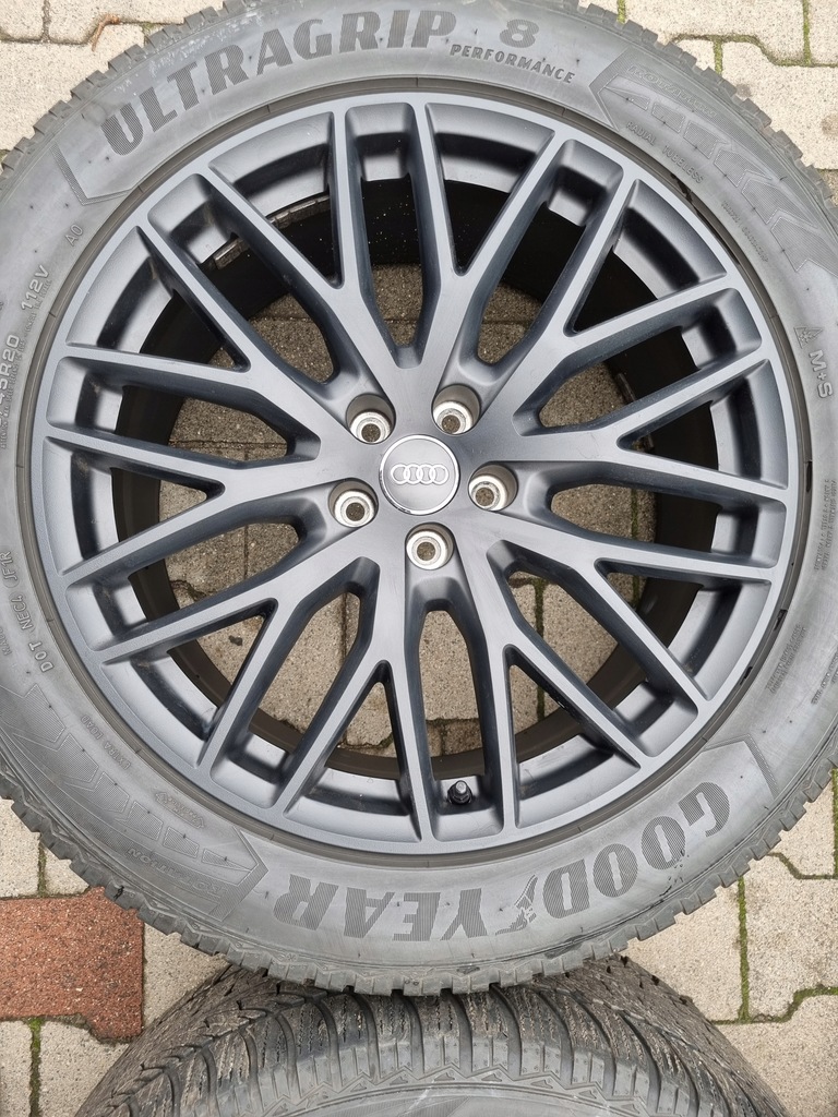 llantas 20" audi q5, q7  . et33 negros