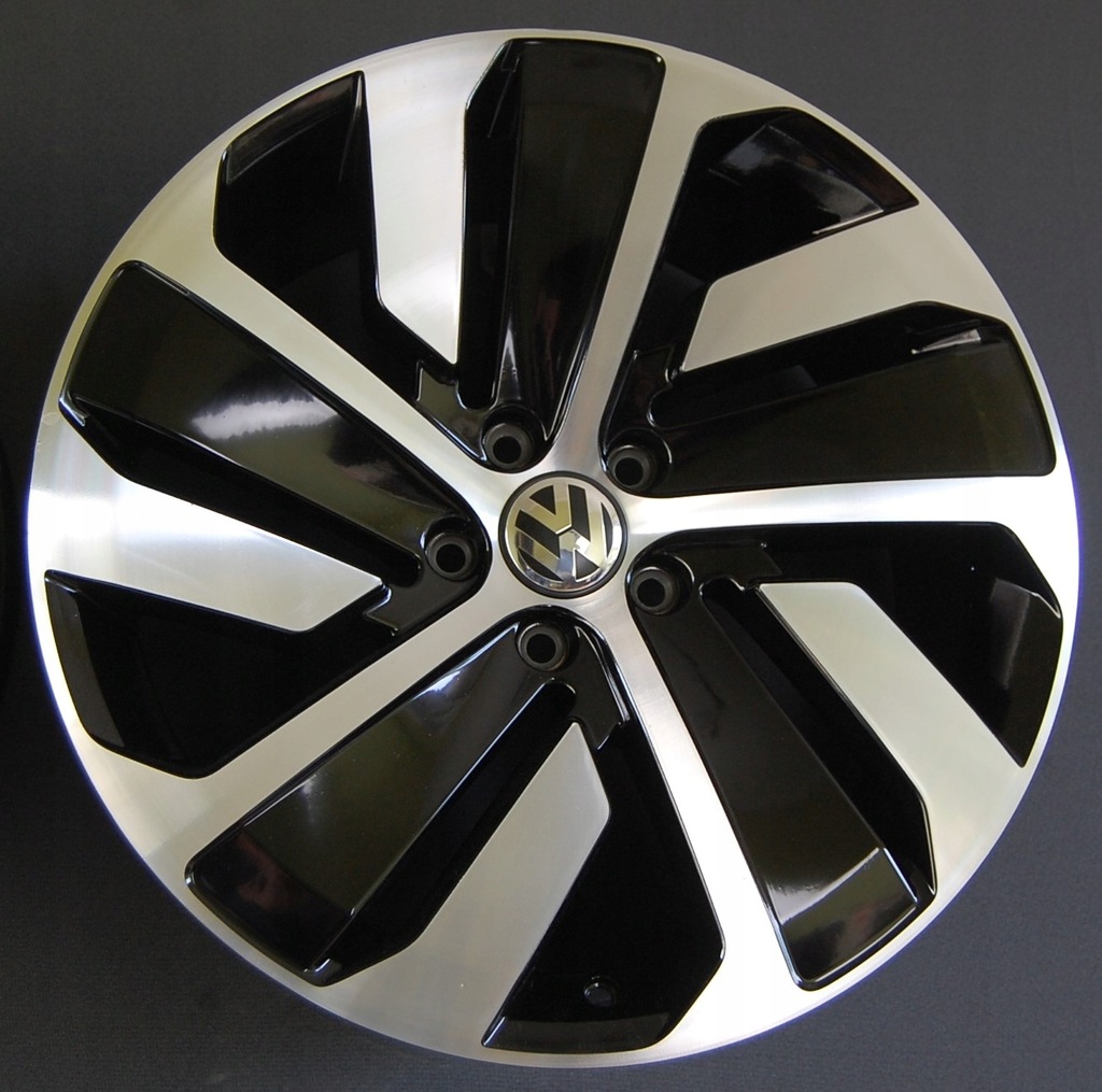 llantas 19  pulgadas vw arteon passat alltrack