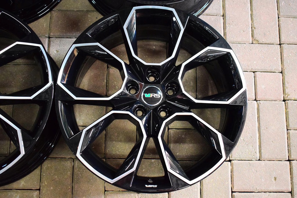 skoda 19'' ,,vrs'' octavia superb oryg! como nuevos!